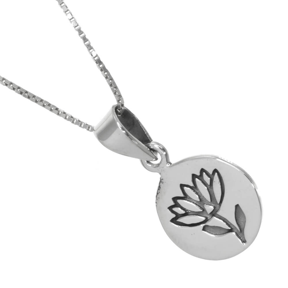 Cute Sterling Silver Disc Pendant with Stylised Chrysanthemum Design