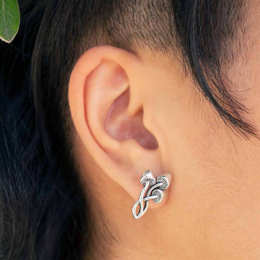 Gorgeous Sterling Silver Triple Mushroom Stud Earrings (19mm x 12mm) (E419)