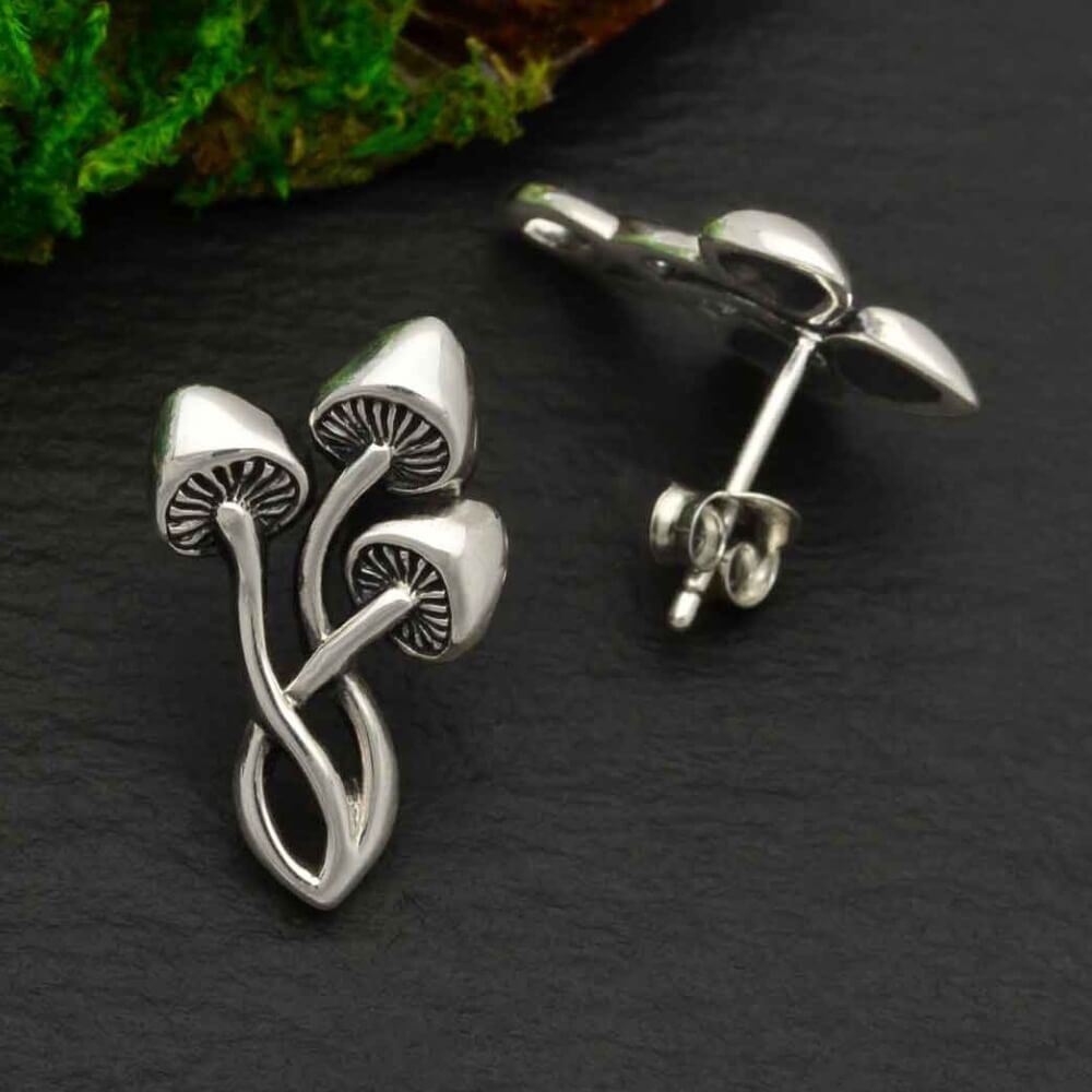 Gorgeous Sterling Silver Triple Mushroom Stud Earrings (19mm x 12mm) (E419)
