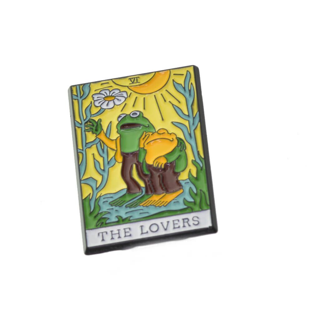 Frog and Toad Design 'The Lovers ' Green Tarot Card Enamel Pin Brooch (2cm x 3cm) (M589)ZO)