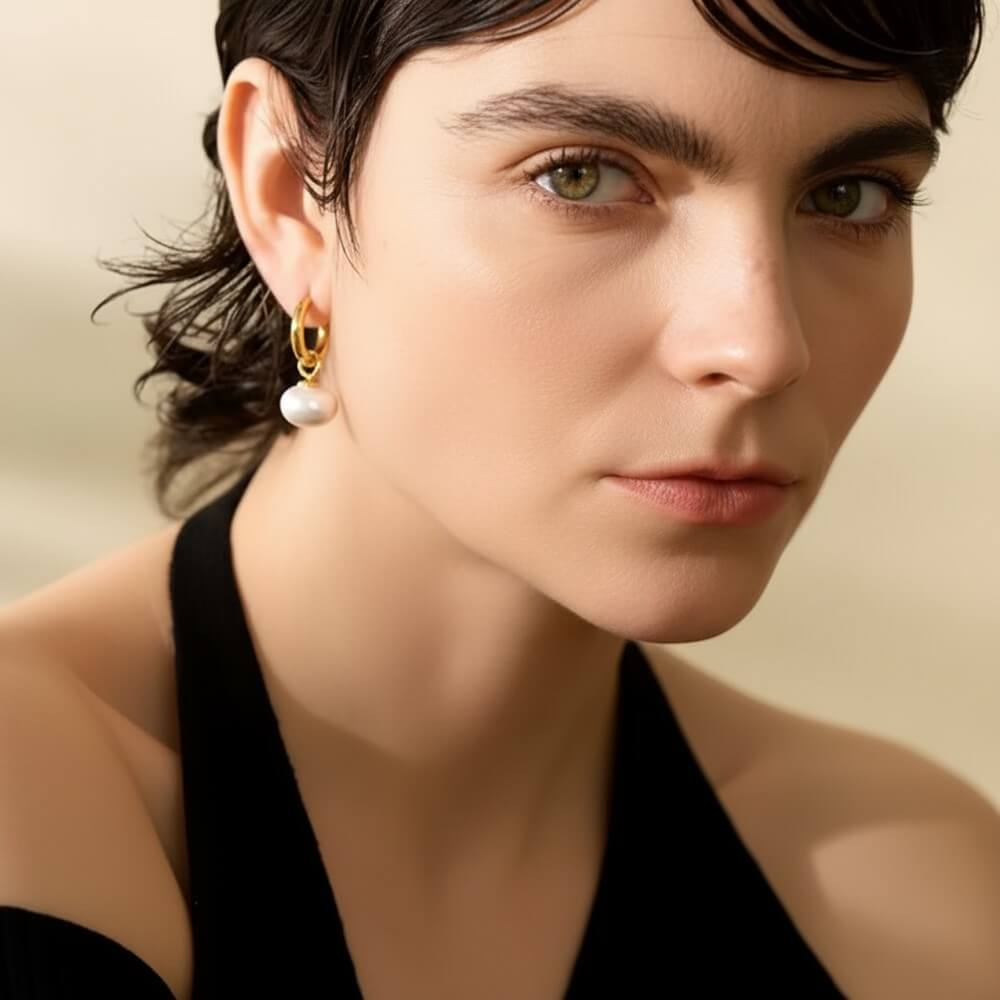 Stainless Steel 14K Gold-Plated Freshwater Pearl on a Huggy hoop earring