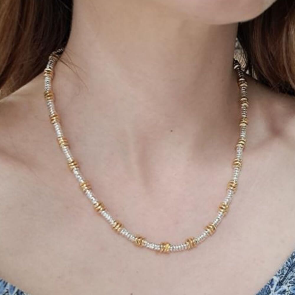 Chunky Silver and Gold Tone Beaded Necklace with Magnet Fastening (M471)